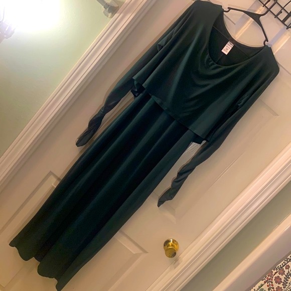 MARK. Beautiful Green Dress - Picture 4 of 9